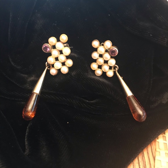 ((SOLD)) - Picture 2 of 5